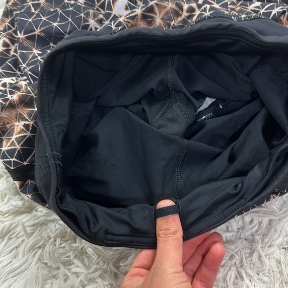 Lululemon Pace Rival Skirt II *4-way Stretch (Tall) Sugar Crush Multi / Black - Picture 3 of 7